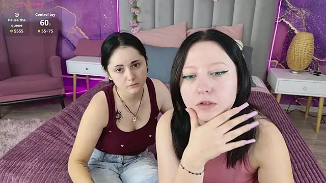 RuthHalll online show from July 18, 10:08 am