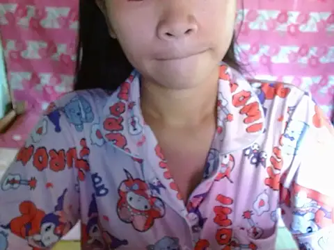 Snapshot of Itsme_Foxy_Shantale chatting on July 6, 11:51 pm Itsme Foxy Shantale online show from July 6, 11:51 pm