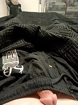 Mstrdstrctn7 online show from January 12, 2:33 pm