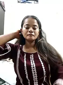 Cherry Bommm online show from June 8, 2:06 pm