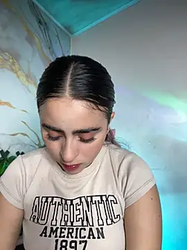 LILI 911 online show from July 18, 8:56 pm