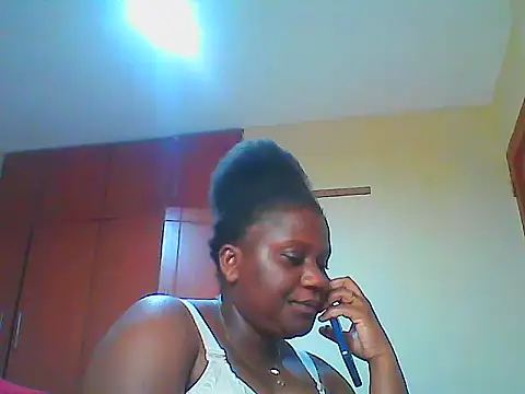 Snapshot of biganni_ chatting on July 9, 8:18 am biganni online show from July 9, 8:18 am