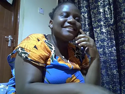 Snapshot of biganni_ chatting on July 19, 9:57 am biganni online show from July 19, 9:57 am