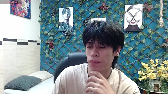 wayath1 online show from June 30, 11:11 am