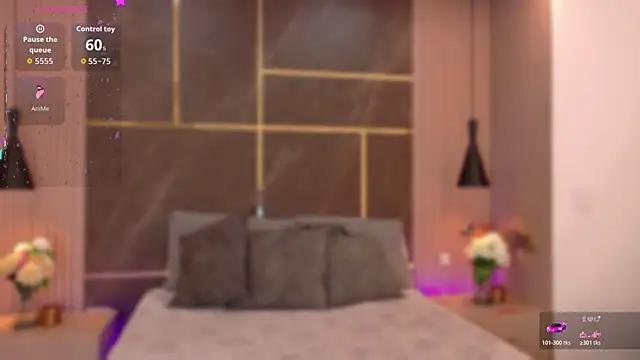 Snapshot of Charlotte-Brandt chatting on June 25, 4:01 am Charlotte-Brandt online show from June 25, 4:01 am
