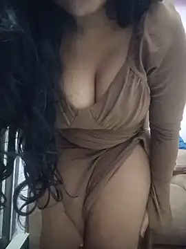 Snapshot of telugubigboobs__P chatting on July 5, 5:58 am telugubigboobs P online show from July 5, 5:58 am
