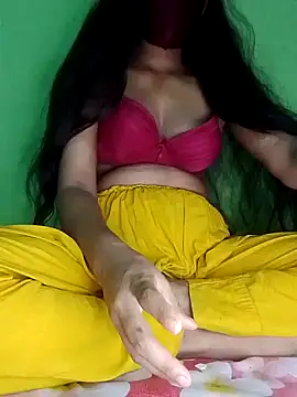Snapshot of Marineii chatting on June 6, 4:44 pm Marineii online show from June 6, 4:44 pm