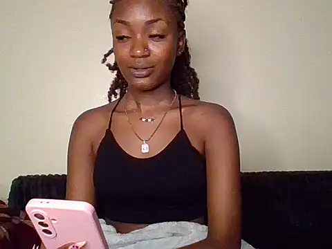 Lill Miss online show from July 3, 5:08 pm