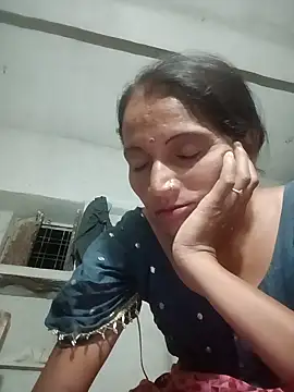 Snapshot of Hotnewbhabi_riya chatting on June 6, 5:28 pm Hotnewbhabi riya online show from June 6, 5:28 pm