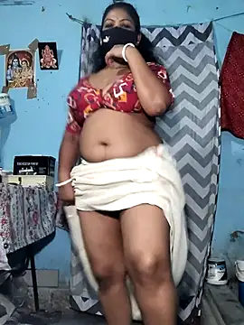 Mis-maya online show from July 9, 4:00 pm