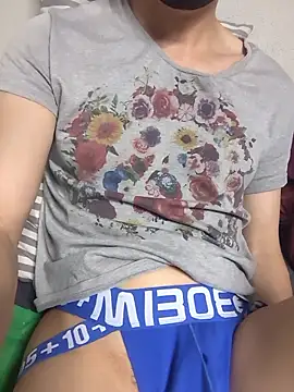Snapshot of DAI5836 chatting on June 27, 12:22 pm DAI5836 online show from June 27, 12:22 pm