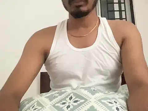 Snapshot of NAVIN0001 chatting on August 8, 11:28 pm NAVIN0001 online show from August 8, 11:28 pm