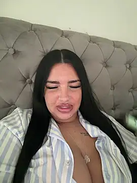 Snapshot of addictivecherry chatting on June 7, 4:11 pm addictivecherry online show from June 7, 4:11 pm