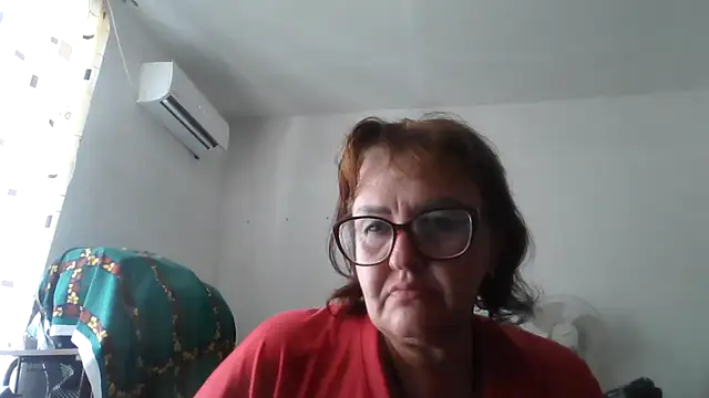 Snapshot of ErikaXShine chatting on July 3, 12:00 pm ErikaXShine online show from July 3, 12:00 pm