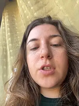 Snapshot of kate_nicepops999441 chatting on June 9, 8:04 am kate nicepops999441 online show from June 9, 8:04 am
