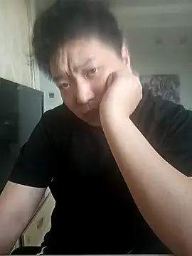 Snapshot of liuyi2026 chatting on June 8, 10:04 am liuyi2026 online show from June 8, 10:04 am