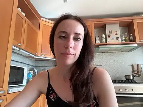 Snapshot of Flamingo_Queen chatting on July 2, 5:57 am Flamingo Queen online show from July 2, 5:57 am