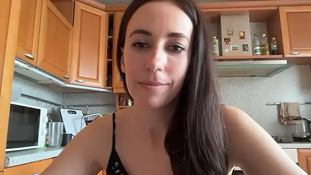Snapshot of Flamingo_Queen chatting on July 14, 10:32 am Flamingo Queen online show from July 14, 10:32 am