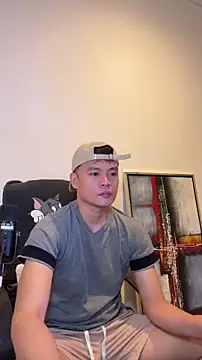 Snapshot of clarkdangerous chatting on June 10, 12:11 am clarkdangerous online show from June 10, 12:11 am
