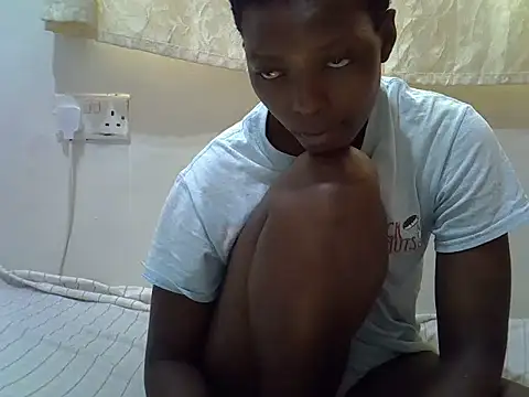 Snapshot of smile_lily chatting on July 10, 9:34 am smile lily online show from July 10, 9:34 am