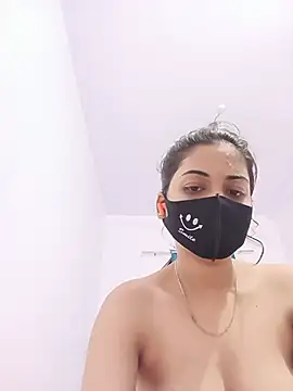 Snapshot of Sapna-p chatting on July 9, 6:23 pm Sapna-p online show from July 9, 6:23 pm