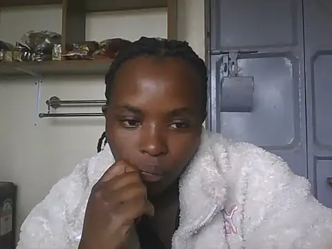 Snapshot of peacefulbignipple chatting on July 29, 7:06 am peacefulbignipple online show from July 29, 7:06 am