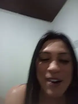Snapshot of Milabri chatting on June 26, 3:11 am Milabri online show from June 26, 3:11 am