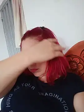 Snapshot of Agata_Traviesa chatting on June 16, 5:04 pm Agata Traviesa online show from June 16, 5:04 pm