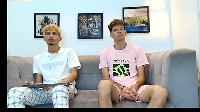 Hot skinny guys online show from June 12, 7:35 pm