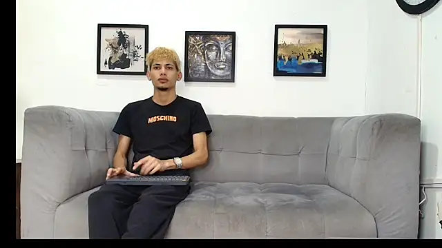 Hot skinny guys online show from June 19, 7:17 pm