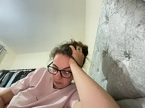 Snapshot of Cindysweetceex chatting on July 24, 9:24 pm Cindysweetceex online show from July 24, 9:24 pm