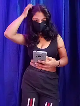 Snapshot of sapna_aura chatting on July 18, 5:00 am sapna aura online show from July 18, 5:00 am