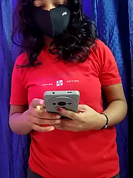Snapshot of sapna_aura chatting on July 21, 5:48 pm sapna aura online show from July 21, 5:48 pm