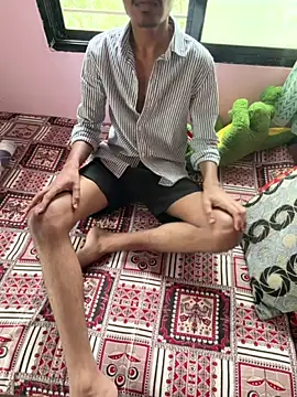 Snapshot of samyuthtwink chatting on June 30, 7:53 am samyuthtwink online show from June 30, 7:53 am