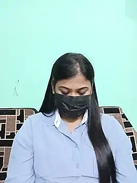 Snapshot of Sweathatamil chatting on July 3, 8:15 pm Sweathatamil online show from July 3, 8:15 pm