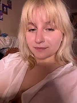 LazyFlora online show from June 27, 1:32 am
