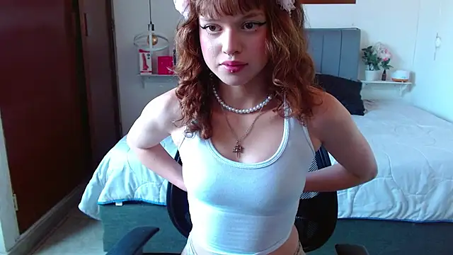 Evelynn fox  online show from July 10, 8:11 pm
