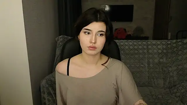 Snapshot of SolanaFlipper chatting on June 13, 9:35 pm SolanaFlipper online show from June 13, 9:35 pm