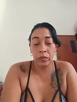 candelahot10 online show from July 7, 2:32 pm