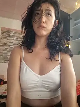 Snapshot of _valerianam chatting on June 21, 7:16 pm valerianam online show from June 21, 7:16 pm