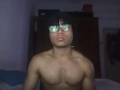 Snapshot of M4x_D3mian chatting on June 10, 3:50 am M4x D3mian online show from June 10, 3:50 am