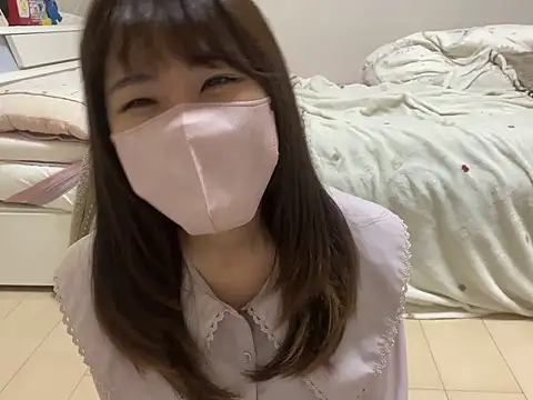 Snapshot of Sakura_Mochi38 chatting on June 23, 5:22 pm Sakura Mochi38 online show from June 23, 5:22 pm