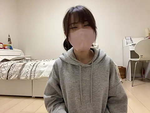 Snapshot of Sakura_Mochi38 chatting on June 25, 12:53 pm Sakura Mochi38 online show from June 25, 12:53 pm