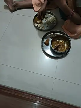 Snapshot of ranigupta72 chatting on July 27, 4:36 pm ranigupta72 online show from July 27, 4:36 pm