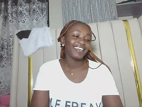Snapshot of Creamysexymesy chatting on June 12, 2:43 am Creamysexymesy online show from June 12, 2:43 am