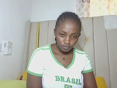Snapshot of Creamysexymesy chatting on August 4, 8:28 am Creamysexymesy online show from August 4, 8:28 am
