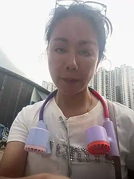 Snapshot of Sao-mei chatting on July 22, 10:29 am Sao-mei online show from July 22, 10:29 am