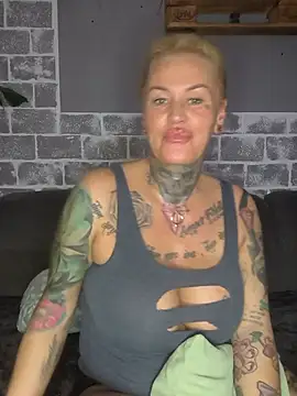 InkedMissLaBaehm online show from June 27, 8:03 pm