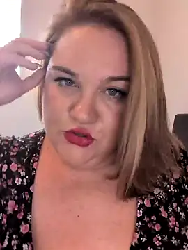 Jonesinjil online show from July 1, 7:02 pm
