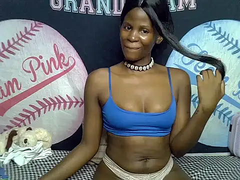 Snapshot of Queen_slay2 chatting on June 27, 5:56 am Queen slay2 online show from June 27, 5:56 am
